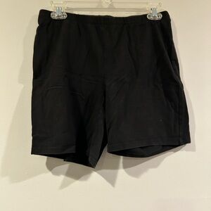 L Hanes black shorts
